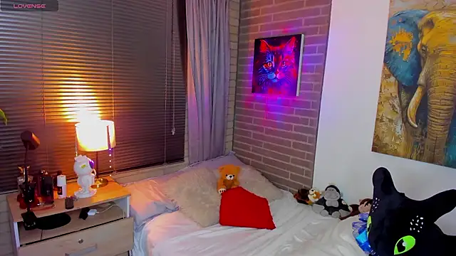 Snapshot of liam_oficial02 chatting on March 2026 03:03:02 AM liam oficial02 online show from March 2026 03:03:02 AM