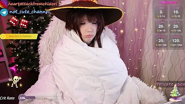 Snapshot of yourcutewaifu chatting on December 2024 07:00:01 PM yourcutewaifu online show from December 2024 07:00:01 PM