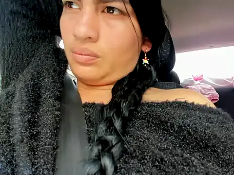 SamanthaBeke online show from April 2026 07:48:01 PM