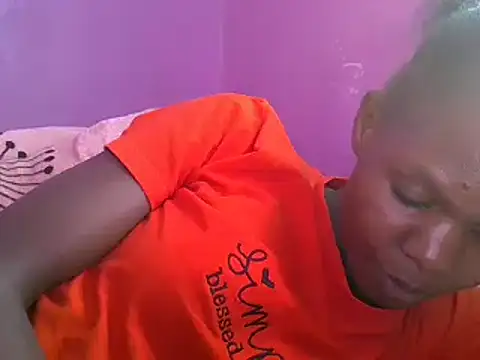 Snapshot of Cute_tamara chatting on January 2025 02:12:02 PM Cute tamara online show from January 2025 02:12:02 PM