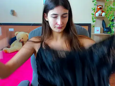 Snapshot of Moon-liza chatting on February 2025 10:17:02 AM Moon-liza online show from February 2025 10:17:02 AM