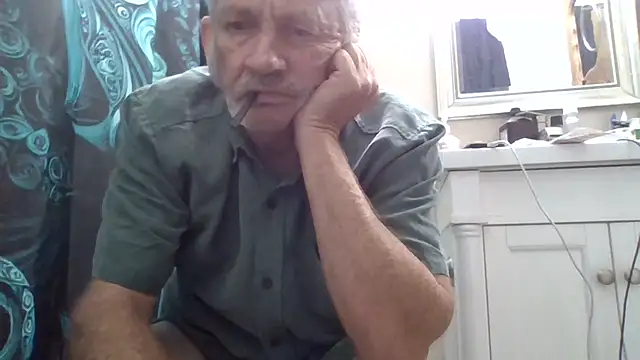 den-rock4u online show from April 2026 06:57:01 PM