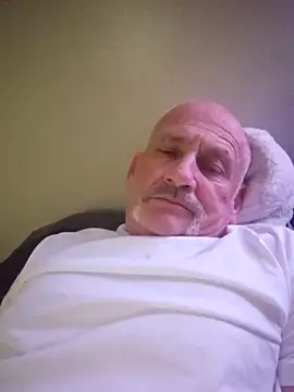 den-rock4u online show from April 2026 09:24:01 AM