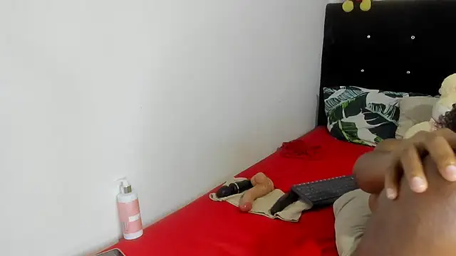 Snapshot of LariissaWilson chatting on March 2025 11:38:01 PM LariissaWilson online show from March 2025 11:38:01 PM