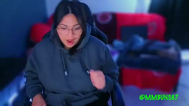 miacanela xo online show from November 2025 01:41:01 AM