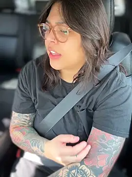 miacanela xo online show from February 2026 08:02:02 PM