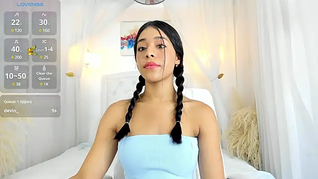 aaryy  online show from February 2025 02:59:02 PM