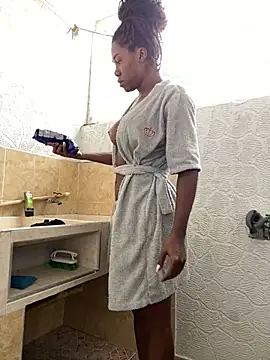 sweetsarabig22cm online show from February 2025 04:22:02 PM