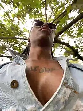 sweetsarabig22cm online show from March 2025 10:43:02 PM