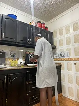 sweetsarabig22cm online show from March 2025 03:54:02 AM