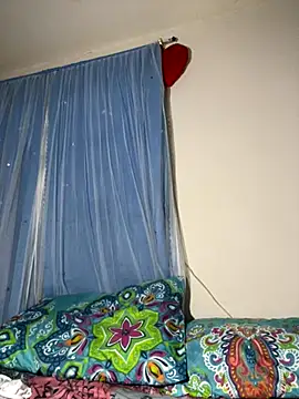 Snapshot of Kimmymadison- chatting on October 2025 07:48:02 PM Kimmymadison- online show from October 2025 07:48:02 PM