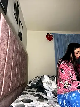 Snapshot of Kimmymadison- chatting on November 2025 05:09:01 AM Kimmymadison- online show from November 2025 05:09:01 AM