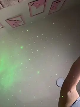 Snapshot of Kimmymadison- chatting on November 2025 09:03:02 PM Kimmymadison- online show from November 2025 09:03:02 PM