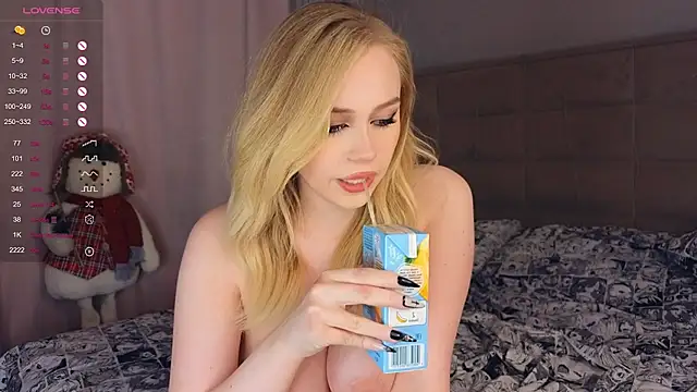 AsteriaHamel online show from January 2025 04:19:02 PM