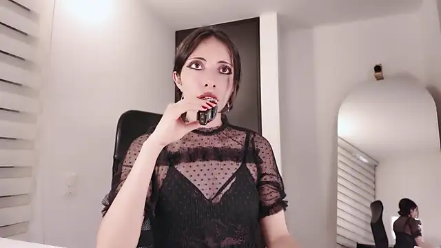 Edranah online show from November 2025 09:36:01 PM