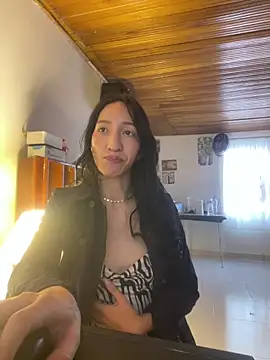 Snapshot of peiton_steele7 chatting on December 2024 09:51:02 PM peiton steele7 online show from December 2024 09:51:02 PM