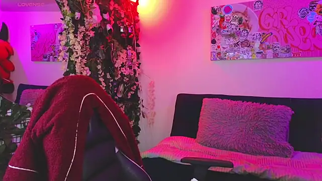 Snapshot of Dann_dan chatting on February 2026 05:01:02 AM Dann dan online show from February 2026 05:01:02 AM