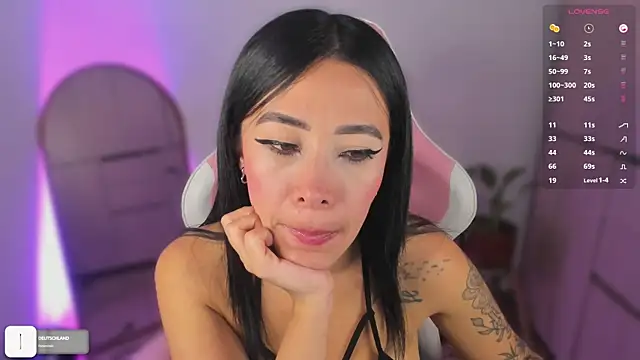 kim sojinn online show from March 2025 09:05:02 PM