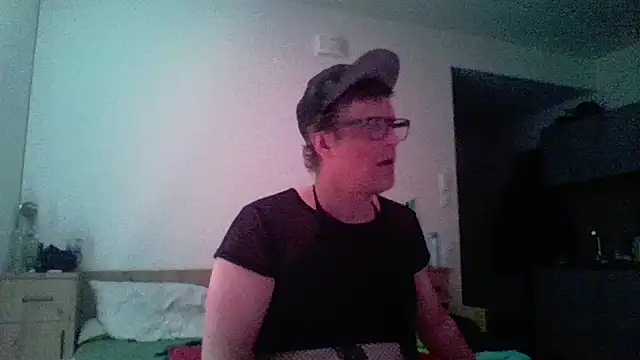Snapshot of Bigthroaterboy chatting on April 2026 02:15:02 AM Bigthroaterboy online show from April 2026 02:15:02 AM
