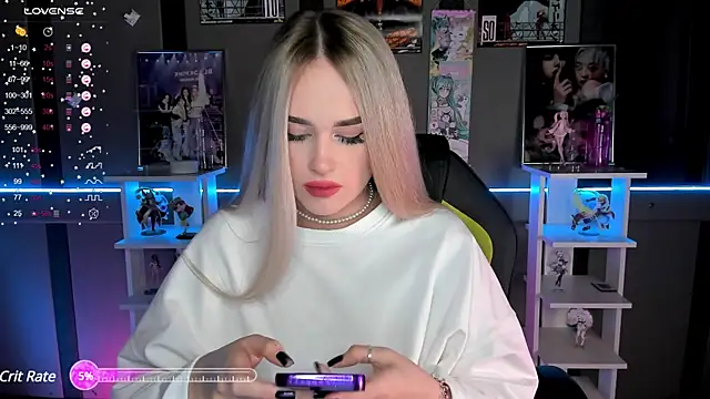 Snapshot of Ellen_Soft chatting on December 2024 05:11:01 PM Ellen Soft online show from December 2024 05:11:01 PM