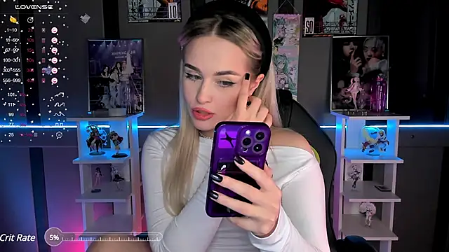 Snapshot of Ellen_Soft chatting on December 2024 08:36:02 PM Ellen Soft online show from December 2024 08:36:02 PM