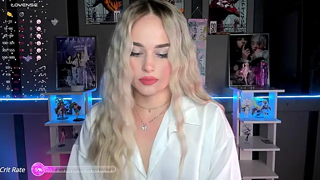 Snapshot of Ellen_Soft chatting on December 2024 05:26:02 PM Ellen Soft online show from December 2024 05:26:02 PM