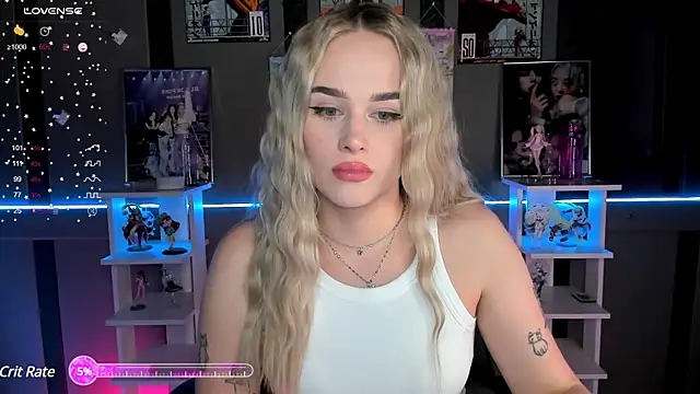 Snapshot of Ellen_Soft chatting on December 2024 05:40:02 PM Ellen Soft online show from December 2024 05:40:02 PM