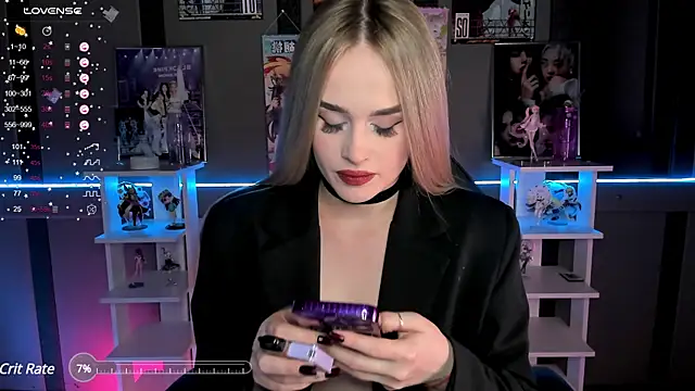 Snapshot of Ellen_Soft chatting on January 2025 06:31:01 PM Ellen Soft online show from January 2025 06:31:01 PM