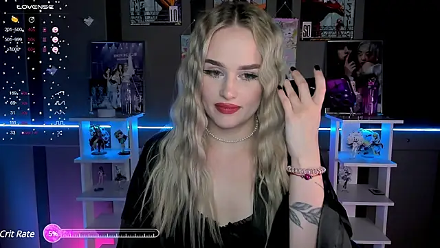 Snapshot of Ellen_Soft chatting on January 2025 06:28:01 PM Ellen Soft online show from January 2025 06:28:01 PM