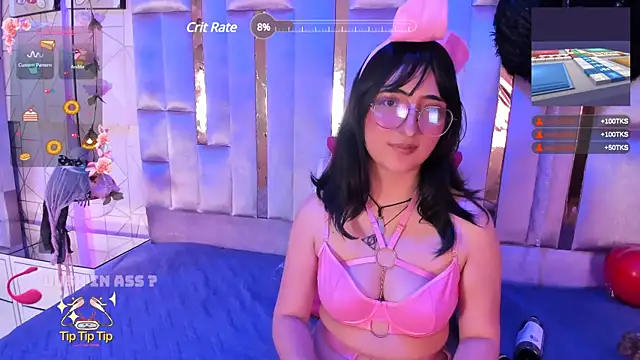 Snapshot of SaraMartini1 chatting on February 2025 08:43:02 AM SaraMartini1 online show from February 2025 08:43:02 AM