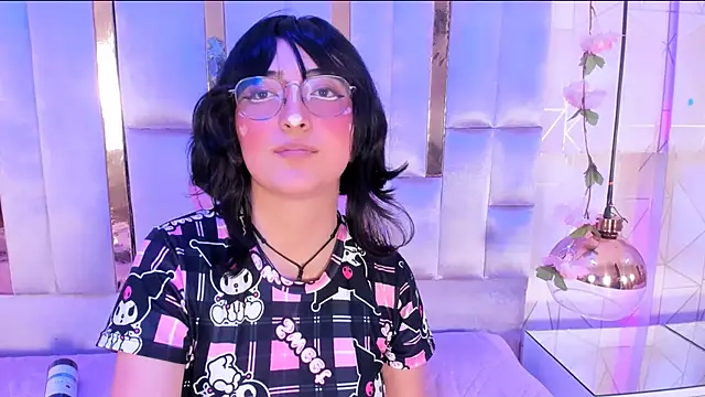 Snapshot of SaraMartini1 chatting on March 2025 10:51:01 AM SaraMartini1 online show from March 2025 10:51:01 AM