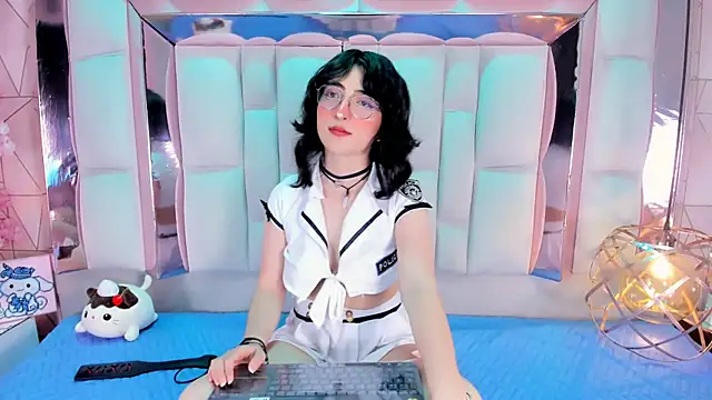 Snapshot of SaraMartini1 chatting on September 2025 06:03:01 AM SaraMartini1 online show from September 2025 06:03:01 AM