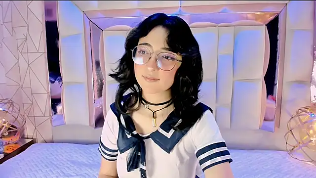 Snapshot of SaraMartini1 chatting on November 2025 05:52:02 AM SaraMartini1 online show from November 2025 05:52:02 AM