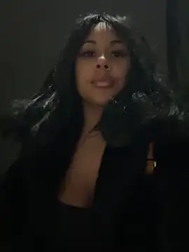 HaileyDiana online show from February 2026 05:28:01 PM