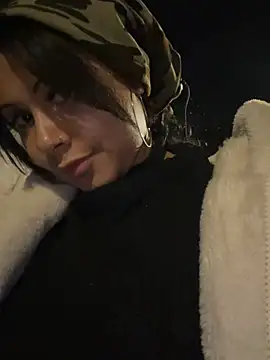 HaileyDiana online show from April 2026 08:09:02 PM