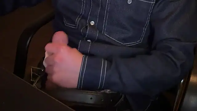 KendrickJiz online show from April 2026 01:15:01 AM