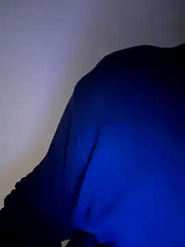 Snapshot of Porkocazzone chatting on December 2025 06:00:01 AM Porkocazzone online show from December 2025 06:00:01 AM