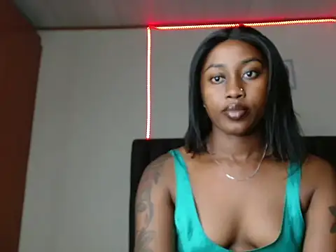 Miss hot candy online show from January 2025 05:23:01 PM