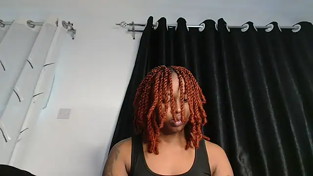 Snapshot of Miss_hot_candy chatting on June 2026 05:43:02 AM Miss hot candy online show from June 2026 05:43:02 AM