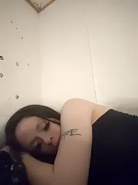 Snapshot of vvictoria_xxx chatting on March 2025 12:24:01 PM vvictoria xxx online show from March 2025 12:24:01 PM