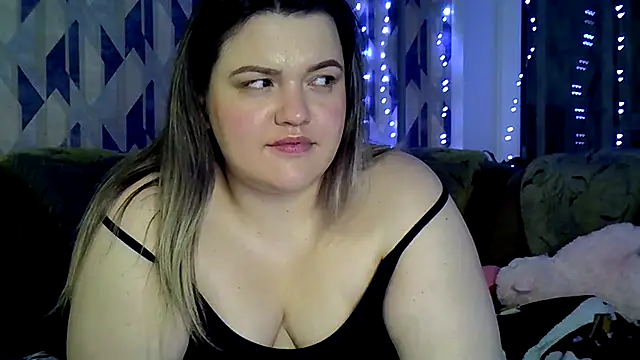 Snapshot of AnitaWillias chatting on October 2025 02:31:01 PM AnitaWillias online show from October 2025 02:31:01 PM