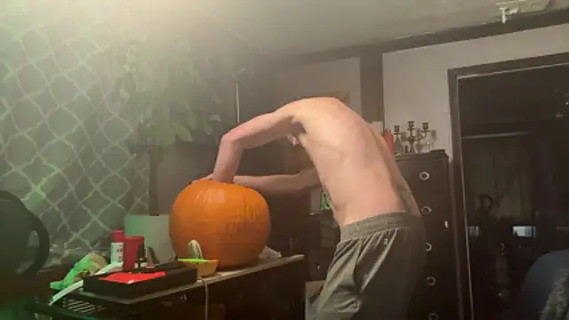 trash4cash online show from October 2025 10:04:01 PM