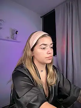 JoselinFlower  online show from November 2025 02:44:02 AM