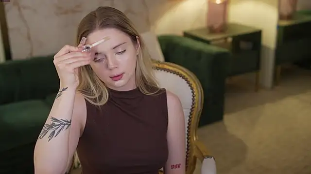 Cassy-Celestial  online show from September 2025 04:23:01 AM