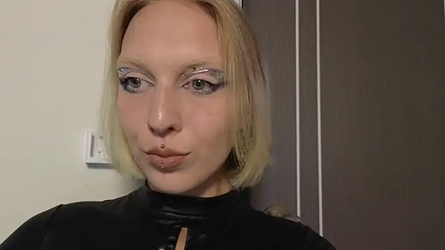 Martha Hoffman online show from April 2026 09:26:01 AM