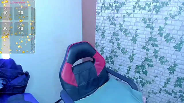 MIABOOBS   online show from November 2025 05:51:02 AM