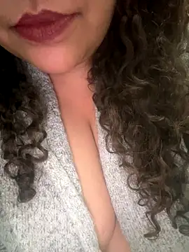 Snehameowwxh online show from November 2025 07:02:02 PM