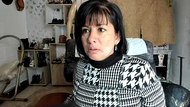 Erlinda-engel online show from October 2025 12:28:01 PM