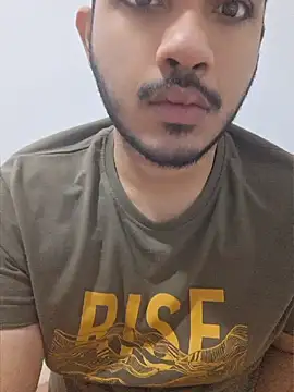 Snapshot of alesssterling chatting on March 2026 05:58:02 AM alesssterling online show from March 2026 05:58:02 AM