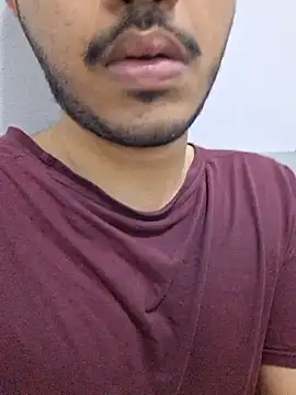 Snapshot of alesssterling chatting on April 2026 02:50:02 AM alesssterling online show from April 2026 02:50:02 AM